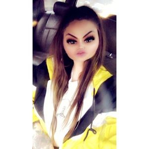 Meet your Posher, Kayl